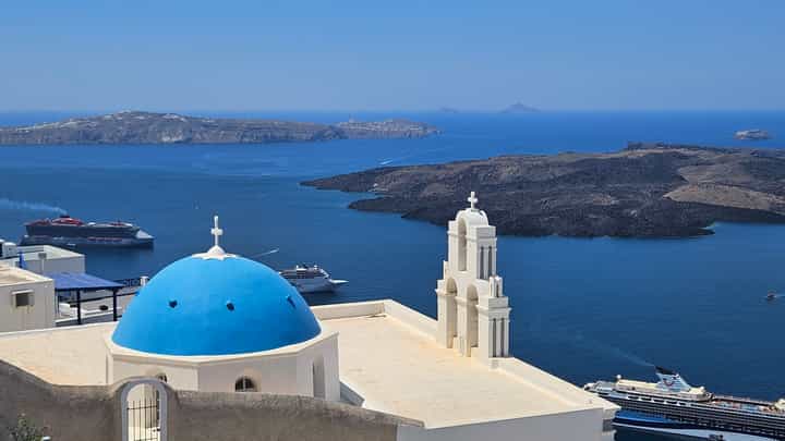 The three bells of Thira.